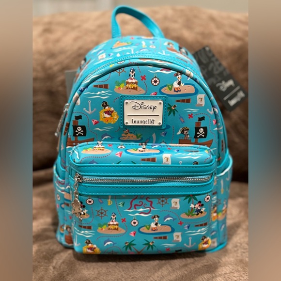 Loungefly Disney Backpack Pirates of the Caribbean NWT - Picture 1 of 13
